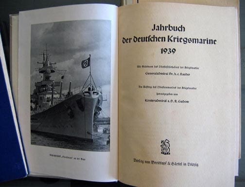 3x Yearbook KM 0521 3