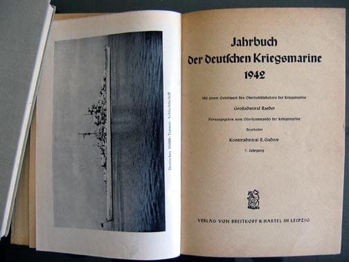 3x Yearbook KM 0521 4