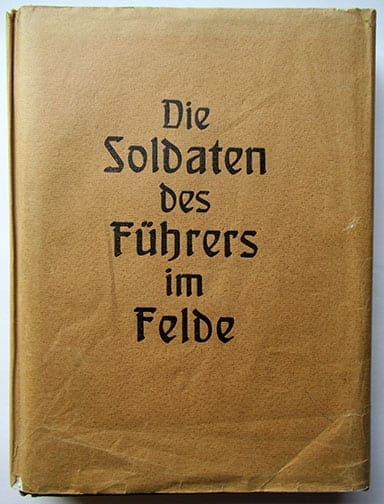 3D book Fuehrer Felde 0721 2