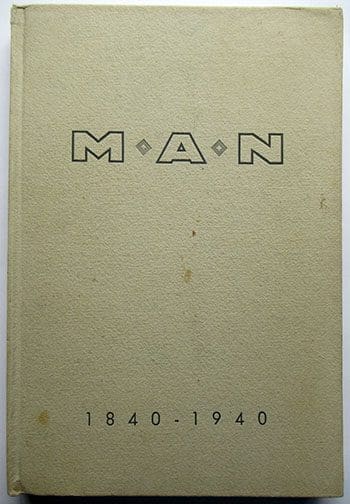 100years MAN 0423 Sta 1