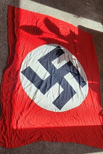 Large cut banner 0426 Pi 7